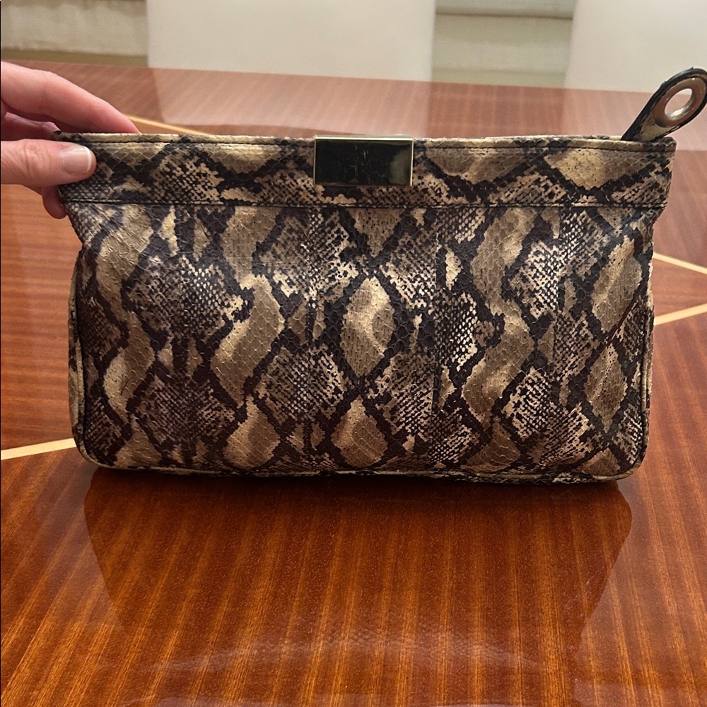 Jimmy Choo Snake-Print Clutch bag wallet in Beige and Black